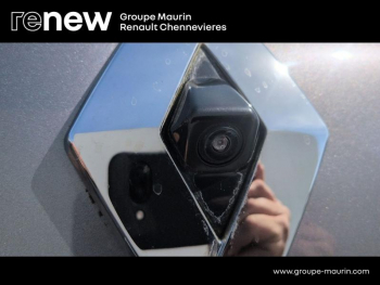 Photo 41 du bon plan RENAULT Captur 1.6 E-Tech hybride 145ch Techno Fast Track occasion à 20999 €