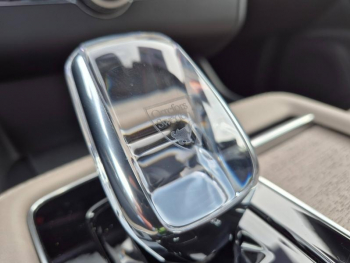 Photo 25 du bon plan VOLVO XC90 T8 AWD 310 + 145ch Ultra Style Chrome Geartronic occasion à 102900 €