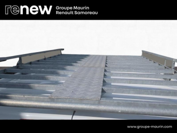 Photo 6 du bon plan RENAULT Trafic Combi L1 2.0 Blue dCi 150ch S&S Zen 8 places occasion à 19800 €