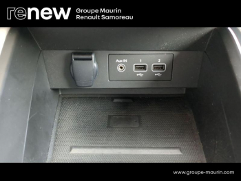 Photo 26 du bon plan RENAULT Clio 1.6 E-Tech hybride 145ch Techno occasion à 17900 €