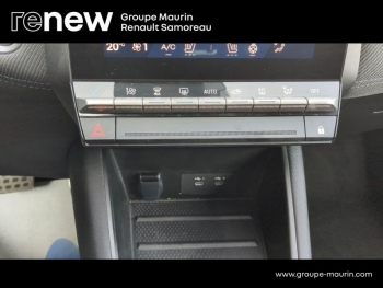 Photo 42 du bon plan RENAULT Clio 1.6 E-Tech hybride 145ch Techno occasion à 17900 €