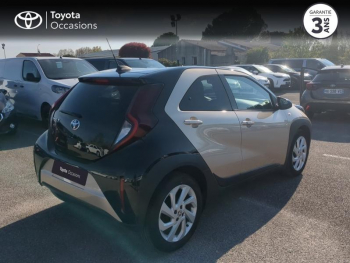 Photo 18 du bon plan TOYOTA Aygo X 1.0 VVT-i 72ch Design occasion à 13990 €