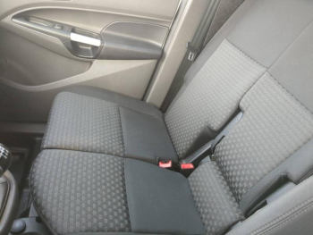 Photo 21 du bon plan FORD Transit Connect VUL L1 1.5 EcoBlue 100ch Trend occasion à 15588 €