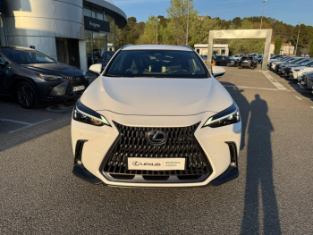 Photo 2 du bon plan LEXUS NX 450h+ Luxe 4WD occasion à 44990 €
