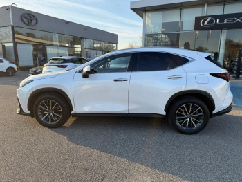 Photo 8 du bon plan LEXUS NX 450h+ Luxe 4WD occasion à 44990 €