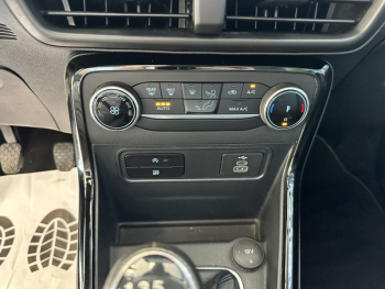 Photo 23 du bon plan FORD EcoSport 1.0 EcoBoost 125ch Active 6cv occasion à 15950 €