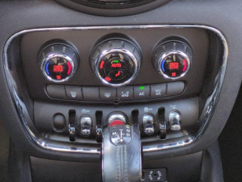 Photo 22 du bon plan MINI Clubman One D 116ch Hyde Park BVA occasion à 12900 €