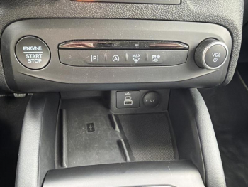 Photo 22 du bon plan FORD Focus SW 1.0 Essence/EcoBoost mHEV 125ch Titanium X Business occasion à 20980 €