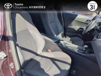 Photo 6 du bon plan TOYOTA C-HR 1.8 Hybride 122ch Dynamic Business E-CVT + Programme Beyond Zero Academy occasion à 19990 €