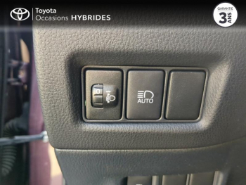 Photo 22 du bon plan TOYOTA C-HR 1.8 Hybride 122ch Dynamic Business E-CVT + Programme Beyond Zero Academy occasion à 19990 €