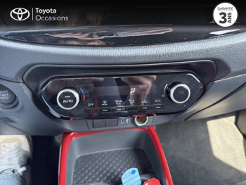 Photo 21 du bon plan TOYOTA Aygo X 1.0 VVT-i 72ch Design occasion à 15990 €