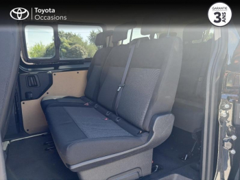 Photo 12 du bon plan TOYOTA ProAce Combi Medium 2.0 140 D-4D MC24 occasion à 31990 €