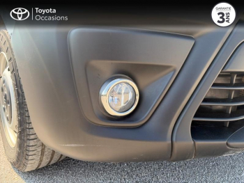 Photo 21 du bon plan TOYOTA ProAce Combi Medium 2.0 140 D-4D MC24 occasion à 31990 €