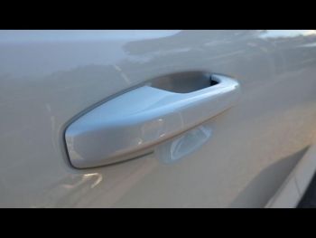 Photo 14 du bon plan VOLVO XC40 B3 163ch Lounge Edition DCT 7 occasion à 42990 €