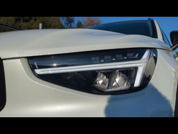 Photo 20 du bon plan VOLVO XC40 B3 163ch Lounge Edition DCT 7 occasion à 42990 €