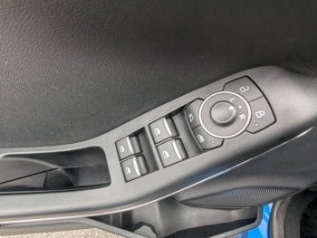 Photo 11 du bon plan FORD Puma 1.0 Flexifuel 125ch S&S mHEV Titanium Business occasion à 14390 €