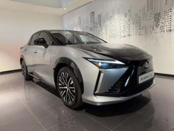 Photo 3 du bon plan LEXUS RZ 500e Executive MC26 occasion à 68900 €