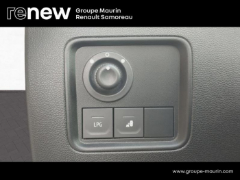 Photo 18 du bon plan DACIA Duster 1.0 ECO-G 100ch Prestige 4x2 occasion à 14900 €