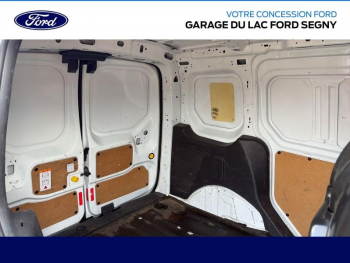 Photo 20 du bon plan FORD Transit Connect VUL L1 1.5 TD 100ch Trend Business Euro VI occasion à 14390 €