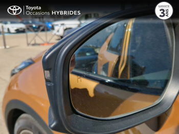Photo 24 du bon plan TOYOTA C-HR 2.0 200ch Collection Premiere occasion à 33500 €