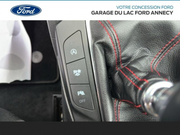 Photo 19 du bon plan FORD Focus 1.0 Flexifuel mHEV 125ch ST-Line Style occasion à 18990 €