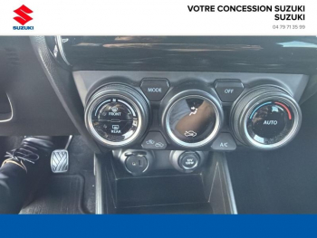 Photo 15 du bon plan SUZUKI Swift 1.2 Dualjet Hybrid 83ch Pack AllGrip occasion à 16490 €