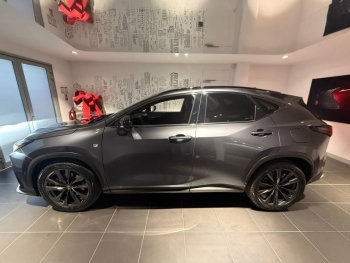 Photo 8 du bon plan LEXUS NX 450h+ 292ch F SPORT Executive 4WD MY26 occasion à 71490 €