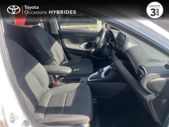 Photo 6 du bon plan TOYOTA Yaris 116h Dynamic Business + Programme Beyond Zero Academy 5p MC24 occasion à 19490 €