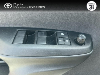 Photo 15 du bon plan TOYOTA Yaris 116h Dynamic Business + Programme Beyond Zero Academy 5p MC24 occasion à 19490 €