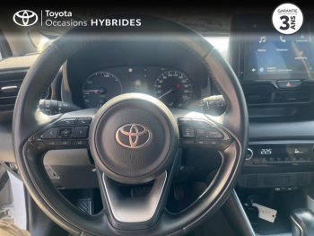 Photo 17 du bon plan TOYOTA Yaris 116h Dynamic Business + Programme Beyond Zero Academy 5p MC24 occasion à 19490 €