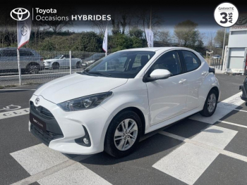 Photo 19 du bon plan TOYOTA Yaris 116h Dynamic Business + Programme Beyond Zero Academy 5p MC24 occasion à 19490 €