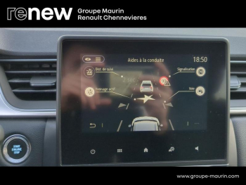 Photo 24 du bon plan RENAULT Captur 1.6 E-Tech hybride 145ch Intens -21 occasion à 19999 €