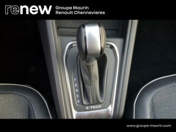 Photo 28 du bon plan RENAULT Captur 1.6 E-Tech hybride 145ch Intens -21 occasion à 19999 €