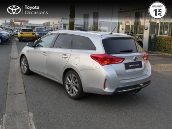 Photo 2 du bon plan TOYOTA Auris Touring Sports HSD 136h Dynamic occasion à 13990 €