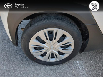 Photo 16 du bon plan TOYOTA Aygo X 1.0 VVT-i 72ch Dynamic MY23 occasion à 13990 €