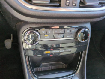 Photo 9 du bon plan FORD Puma 1.0 Flexifuel 125ch S&S mHEV Titanium occasion à 17990 €