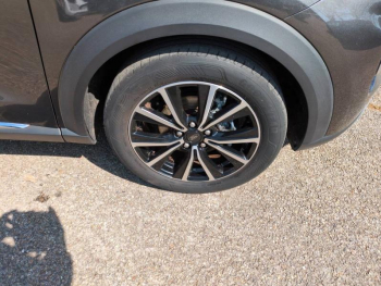 Photo 21 du bon plan FORD Puma 1.0 Flexifuel 125ch S&S mHEV Titanium occasion à 17990 €