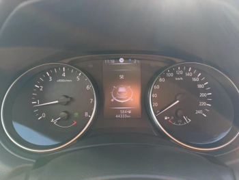 Photo 14 du bon plan NISSAN Qashqai 1.2 DIG-T 115ch N-Connecta occasion à 14990 €