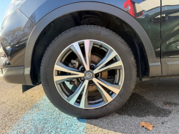 Photo 19 du bon plan NISSAN Qashqai 1.2 DIG-T 115ch N-Connecta occasion à 14990 €