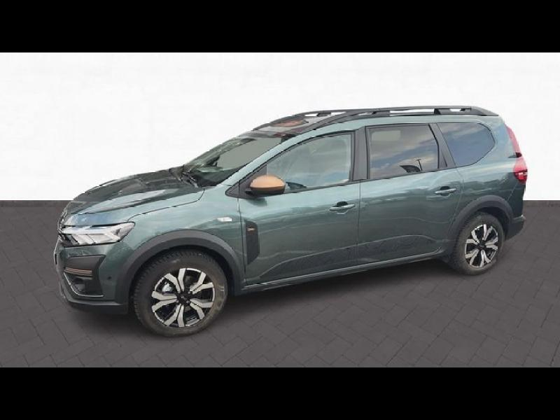 Bon plan DACIA Jogger 1.6 hybrid 140ch Extreme 5 places -24 occasion à 23490 €