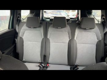 Photo 11 du bon plan DACIA Jogger 1.6 hybrid 140ch Extreme 5 places -24 occasion à 23490 €
