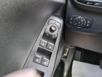 Photo 13 du bon plan FORD Puma 1.0 EcoBoost 125ch mHEV Titanium DCT7 occasion à 16990 €