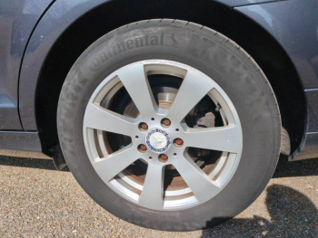 Photo 11 du bon plan MERCEDES-BENZ Classe C 200 CDI Classic occasion à 6900 €