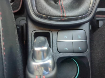 Photo 23 du bon plan FORD Puma 1.5 EcoBoost 200ch S&S ST occasion à 28490 €