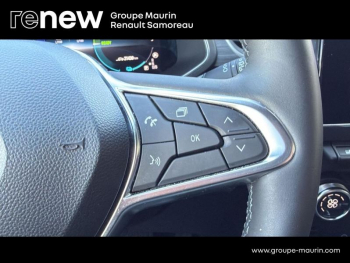 Photo 20 du bon plan RENAULT Captur 1.6 E-Tech hybride 145ch Iconic occasion à 21900 €