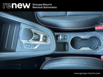 Photo 25 du bon plan RENAULT Captur 1.6 E-Tech hybride 145ch Iconic occasion à 21900 €