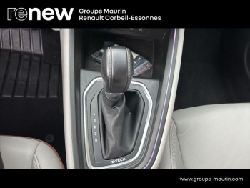 Photo 28 du bon plan RENAULT Clio 1.6 E-Tech 140ch Initiale Paris -21 occasion à 18880 €