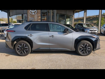 Photo 6 du bon plan TOYOTA bZ4X 224ch 11kW Grande Autonomie Design MC25 occasion à 36900 €