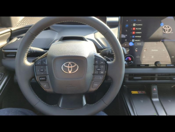 Photo 16 du bon plan TOYOTA bZ4X 224ch 11kW Grande Autonomie Design MC25 occasion à 36900 €