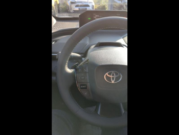 Photo 18 du bon plan TOYOTA bZ4X 224ch 11kW Grande Autonomie Design MC25 occasion à 36900 €